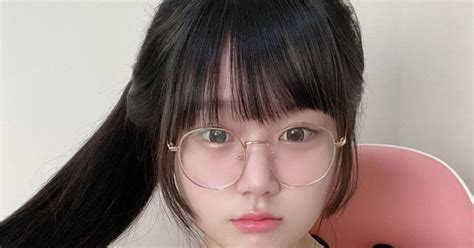 Cerita Sex Mengajari Petting Adik Sepupuku Yang Masih Polos.